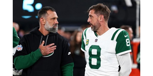Både New York Jets och Buffalo Bills har rekryterat breda mottagare igen